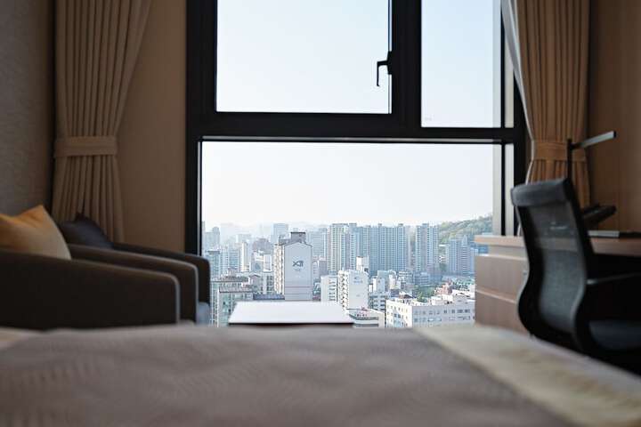 Room 60 of 158