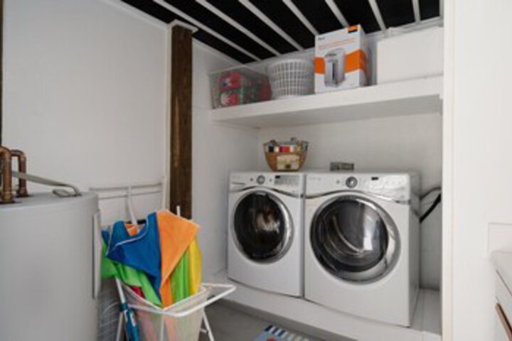 Laundry 14 of 47