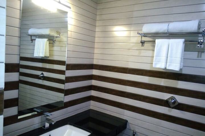 Clean Restrooms
