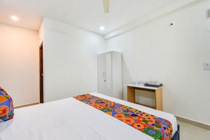 Room 15 of 43