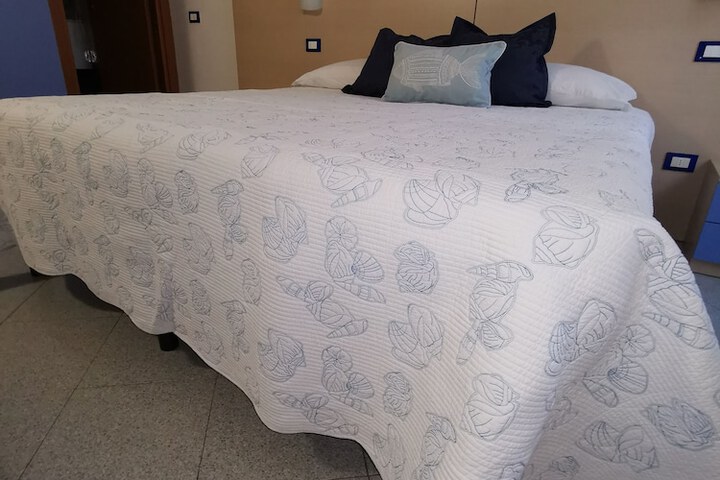 Room 5 of 45