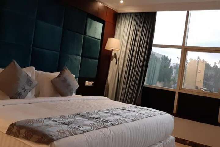 Room 66 of 82