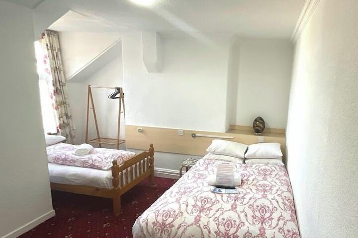 Room 71 of 131