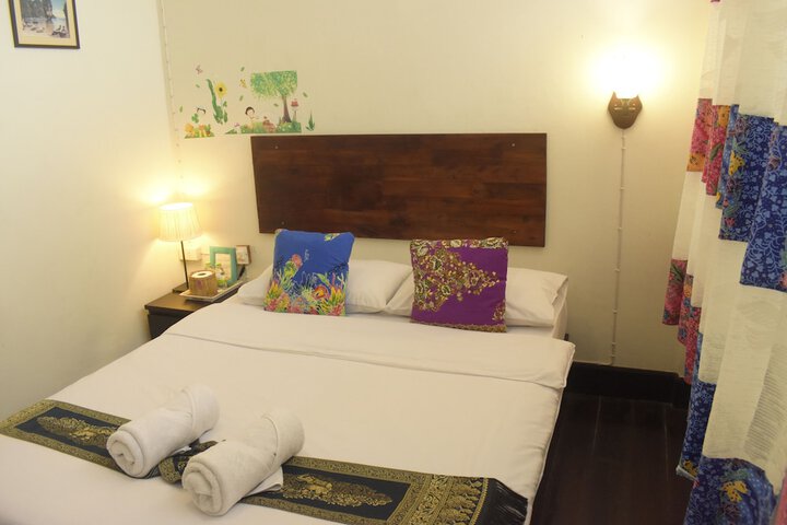 Room 16 of 90