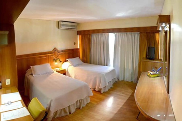 Room 7 of 29