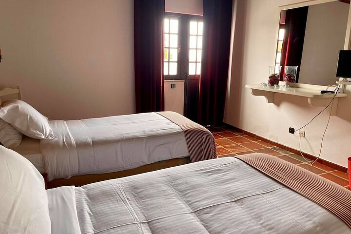 Room 6 of 47