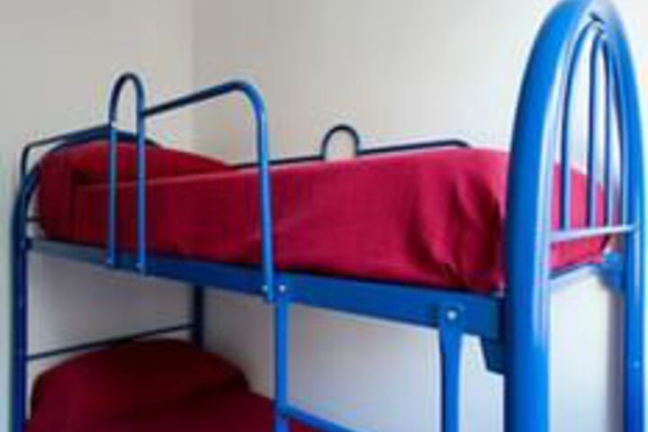 Room 4 of 11