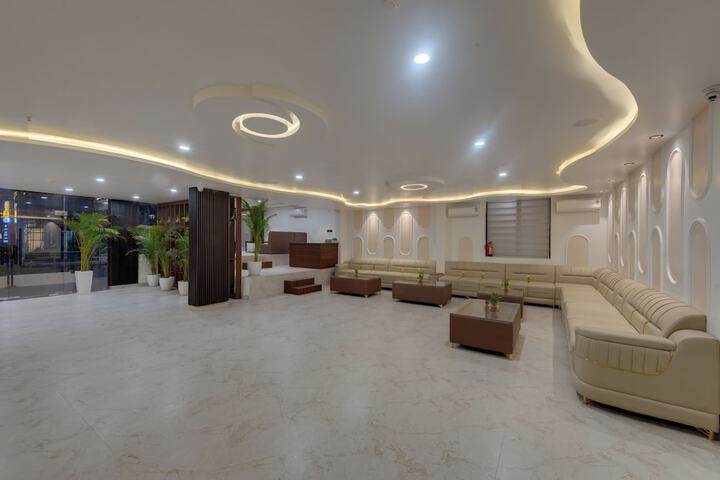 Hotel Interior 11 of 48