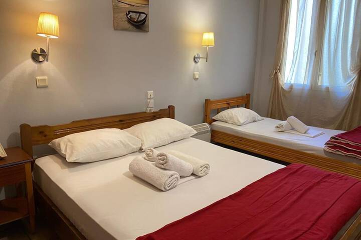 Room 16 of 41