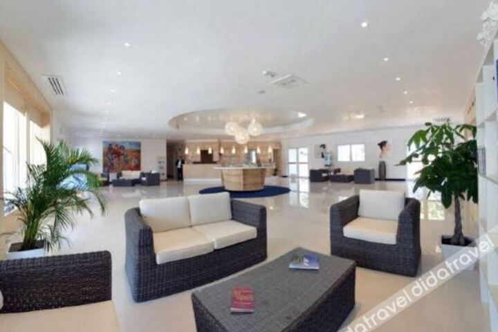 Hotel Interior 18 of 27