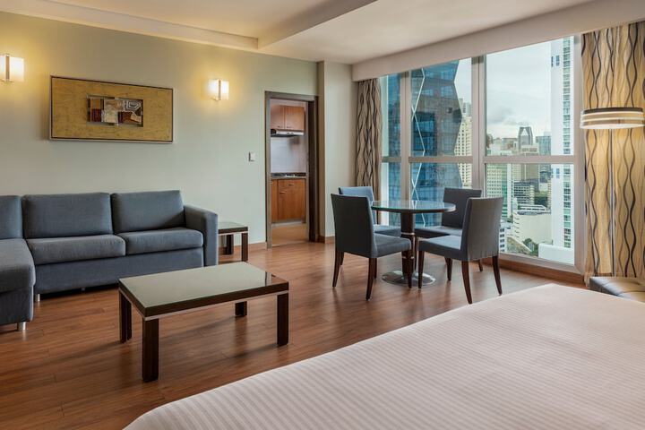Room 20 of 49