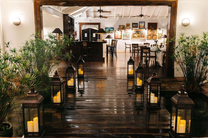 Entrance & Lobby