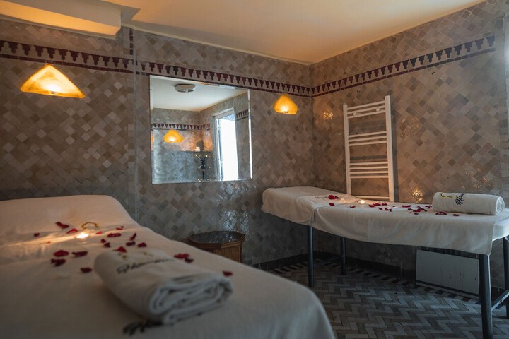 Spa 50 of 65