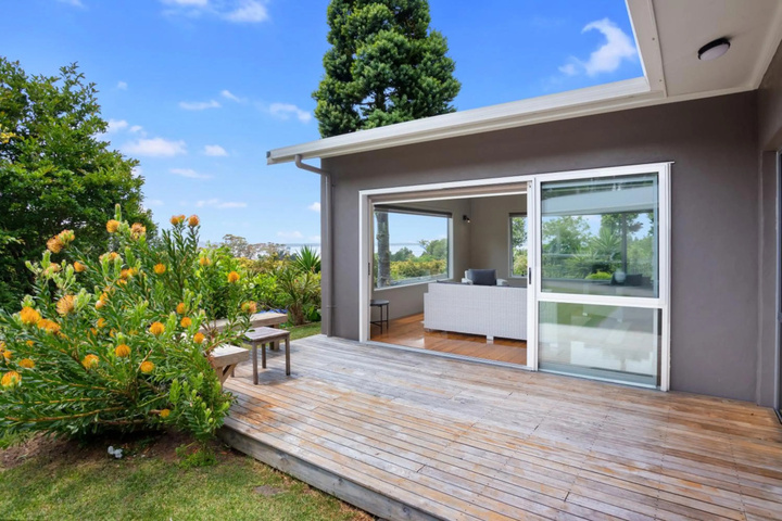 Terrace/Patio 7 of 17