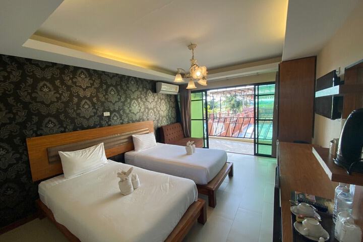 Room 35 of 94