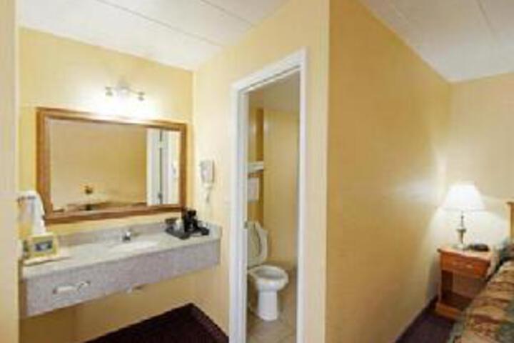 Photo 12
