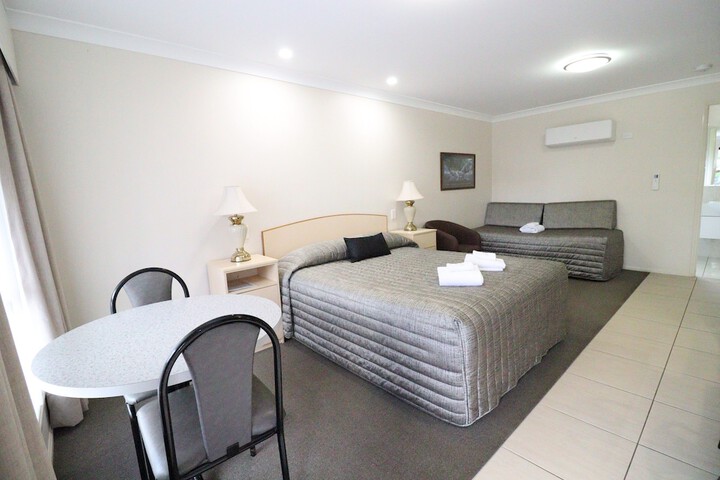 Room 14 of 51