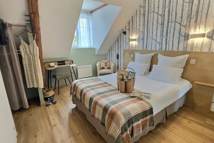 Room 9 of 50