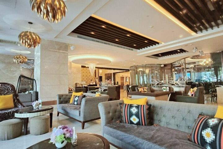 Lobby Photos