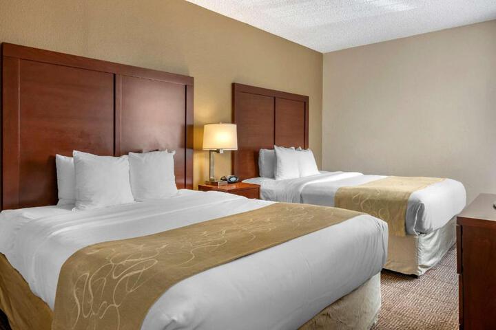 1 King Bed Suite (6 of 26)