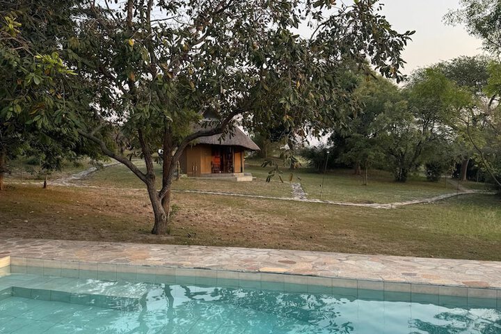 Pool 20 of 27