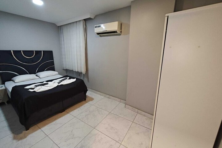 Room 25 of 56