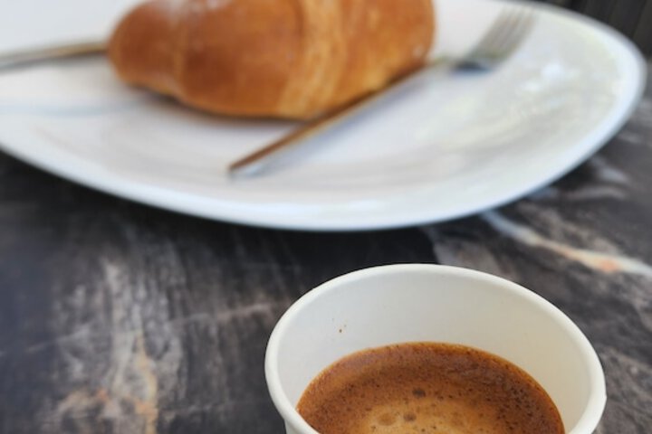 Breakfast/Coffee Service 110 of 121