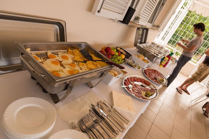 Dining 66 of 81
