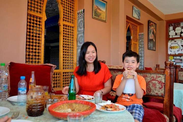 Dining 82 of 98