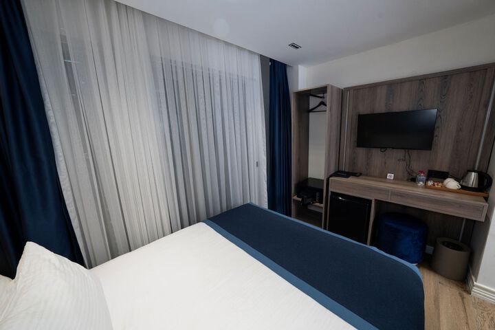 Room 50 of 127
