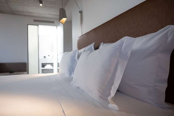 Room 10 of 40