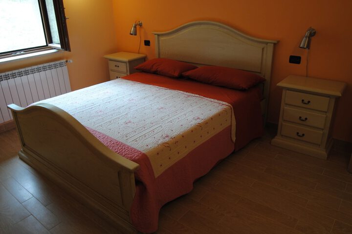 Room 9 of 46