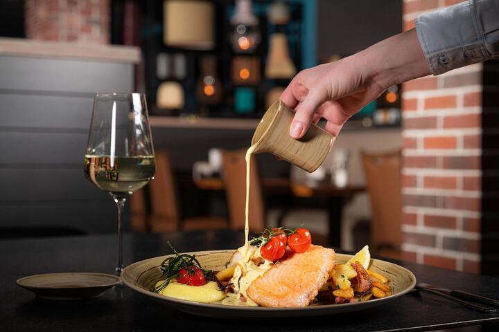 Dining Photos