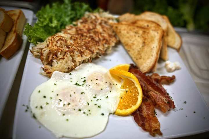 Breakfast meal