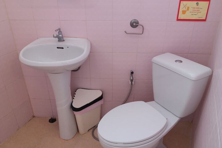 Room 15 of 22