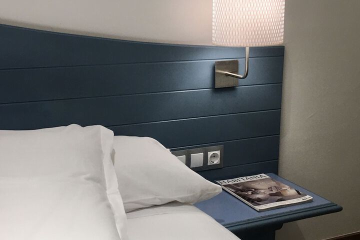 Room 10 of 56