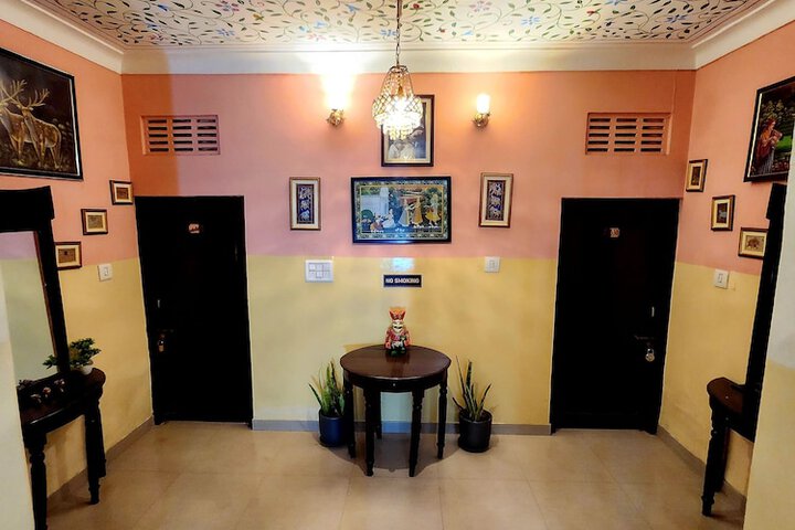 Room 16 of 23