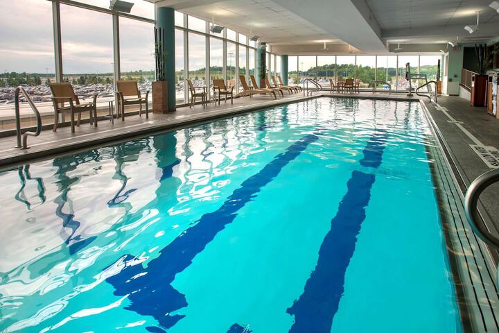 Pool 13 of 28