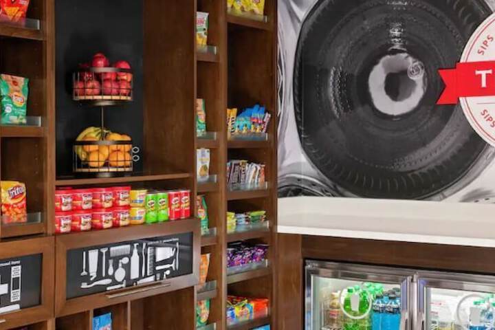 Snack bar