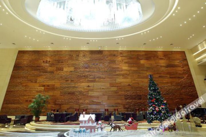 Hotel Interior 11 of 25