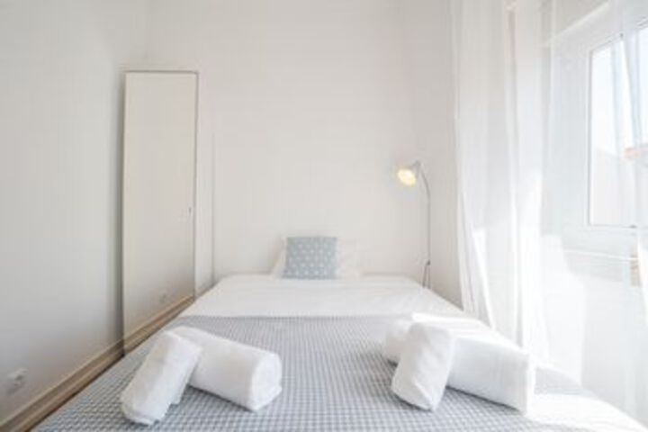 Room 64 of 147