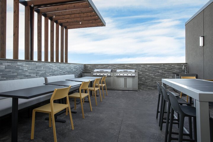 Terrace/Patio 37 of 40