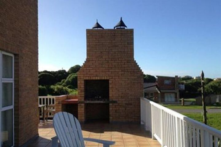 Terrace/Patio 7 of 23