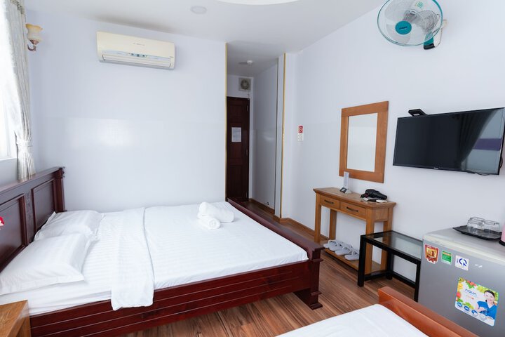 Room 14 of 21