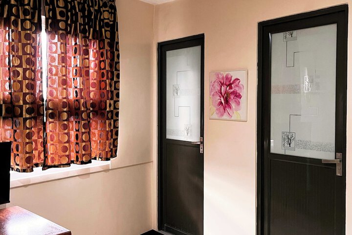 Room 42 of 90