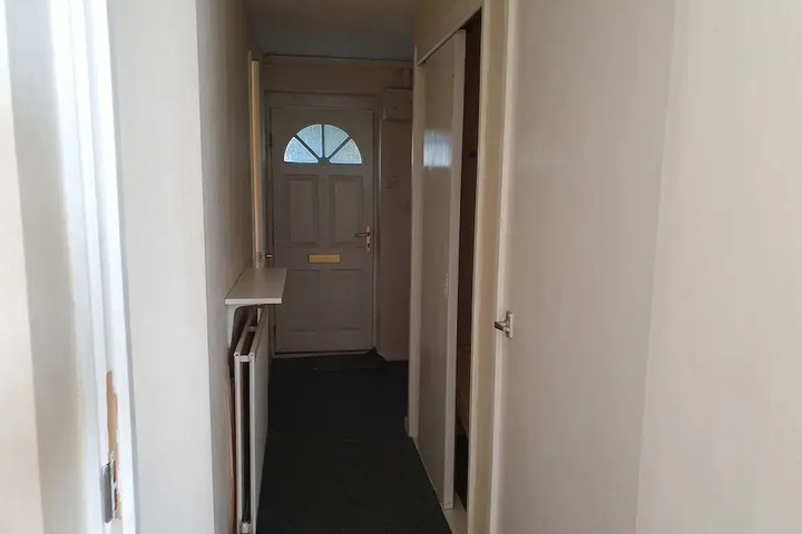 Room 10 of 15