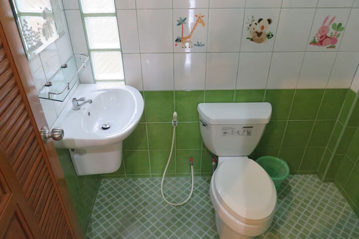 Room 62 of 137