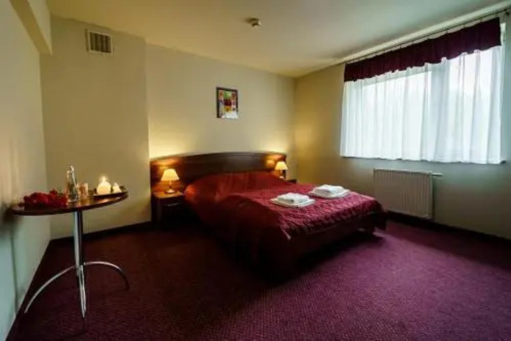 Room 5 of 23