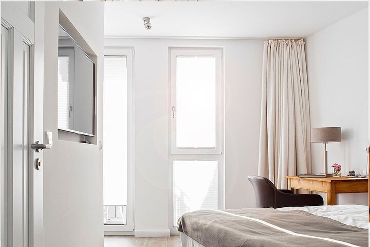 Room 14 of 49