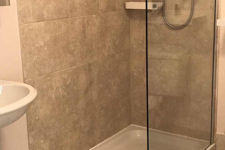 Room 14 of 32